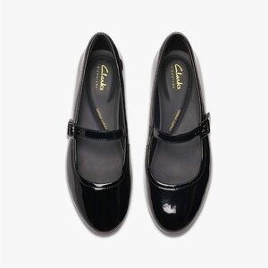 Clarks Women's Fawna Sky Black Patent 26179093